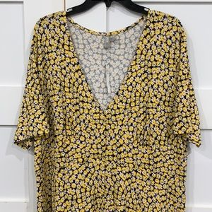 NWT ASOS Curve floral dress stretchy Size 16